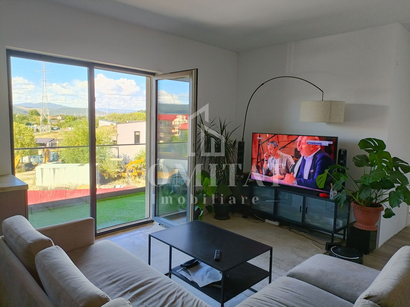 Apartament cu 3 camere | Zona Avram Iancu - Florești - Poză 1