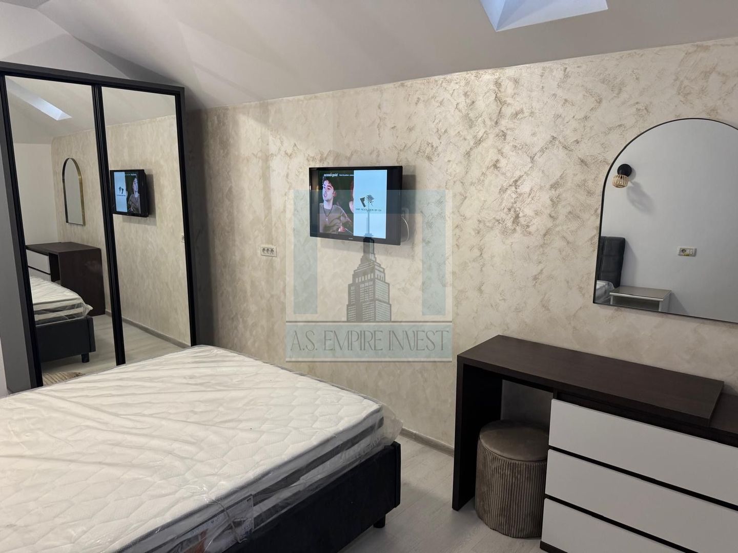 Apartament 3 camere de închiriat/ Centrul Istoric - Poză 14