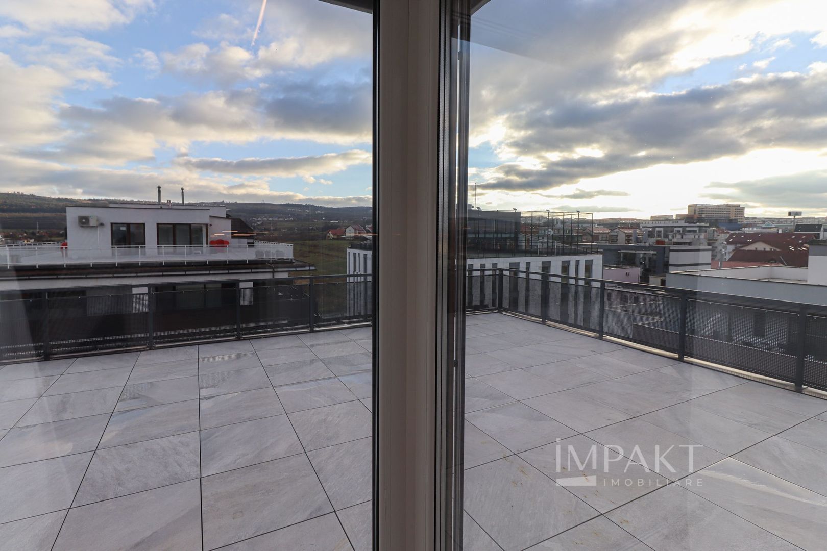 Penthouse de LUX in cartierul Buna Ziua - Poză 16