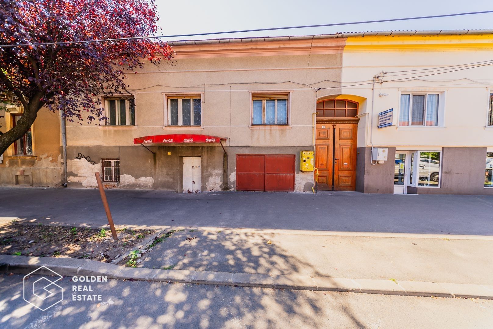 Casa individula cu 5 camere, zona central - Poză 1