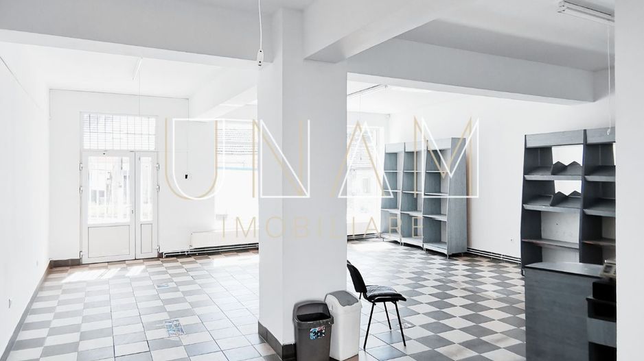 O proprietate Multiple Posibilități VANZARE sau INCHIRIERE - Poză 7