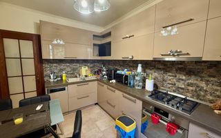 Vila 6 Camere de Vanzare I Mogosoaia - Poză 13