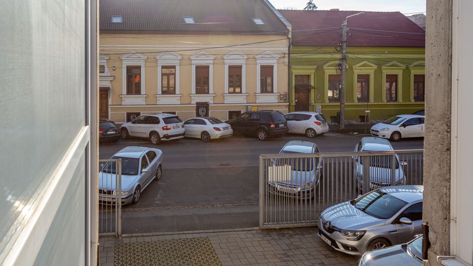 Pret redus, Spațiu de birouri ultracentral pe strada Iustin Marsieu - Poză 2