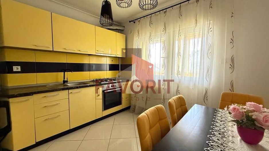 Apartament 3 camere decomandat | Zona Soarelui - Poză 1