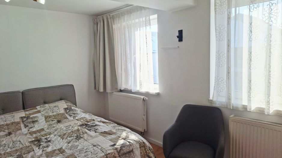 Apartament decomandat si parcare - Poză 11