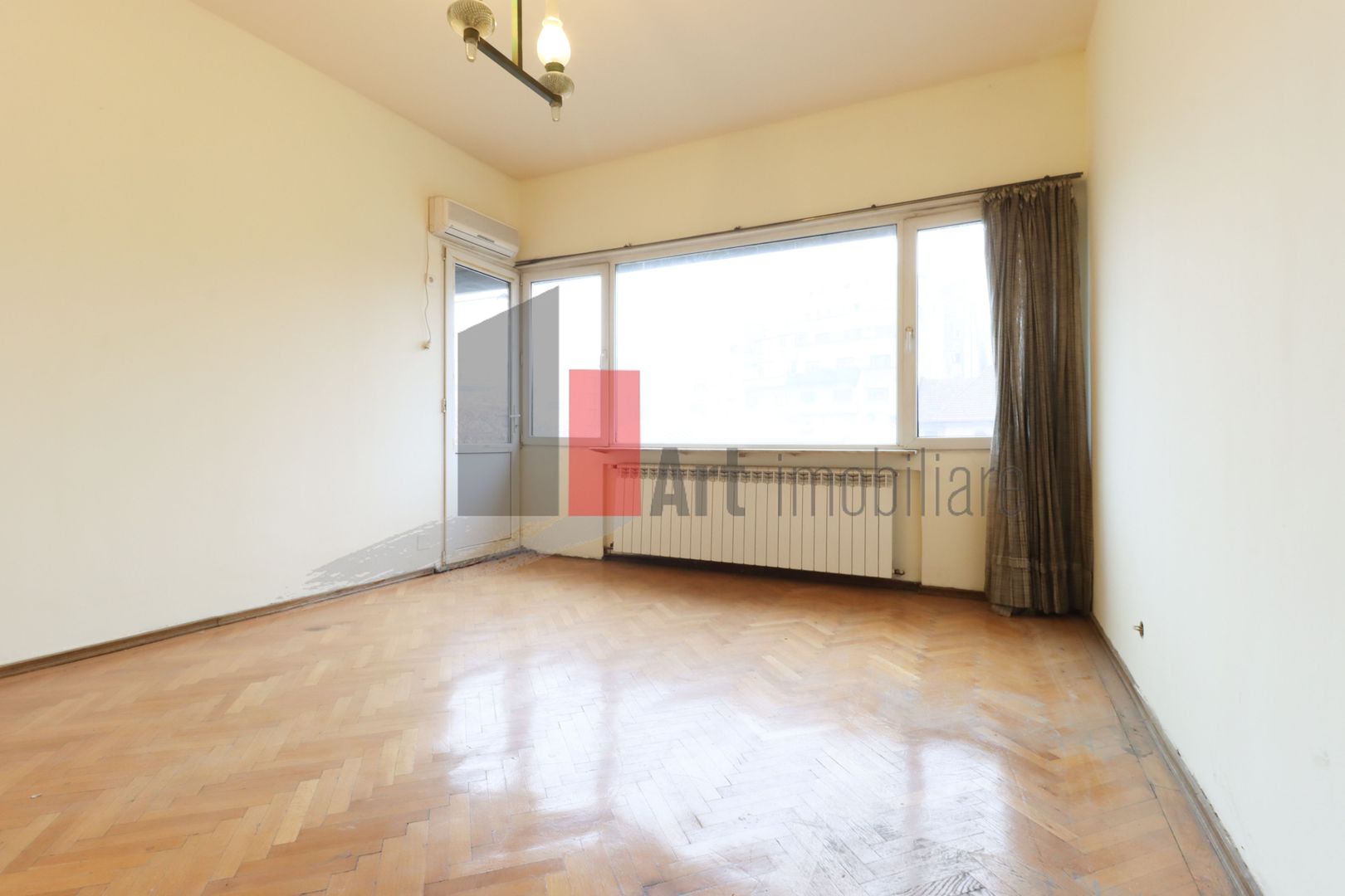 Apartamentul   "BURGESOS"  Universitate-Magheru, bloc stradal, 165 mp totali - Poză 18