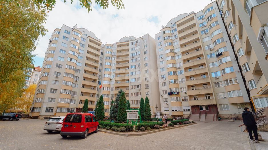 De vânzare I Apartament cu 3 camere I Variantă Albă | Buiucani I Alba Iulia - Poză 1