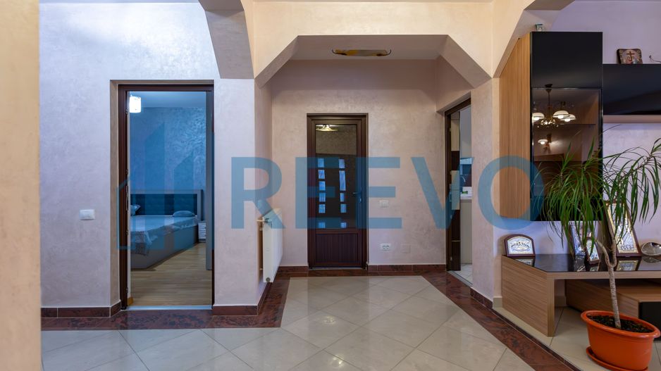 Casă/Vilă cu foișor | 1.000 mp teren | Măgura - Poză 2