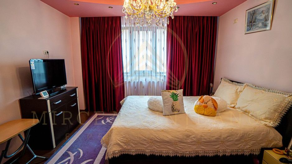 Casă Spațioasă în Palazu Mare – Ideală pentru Două Familii! - Poză 12