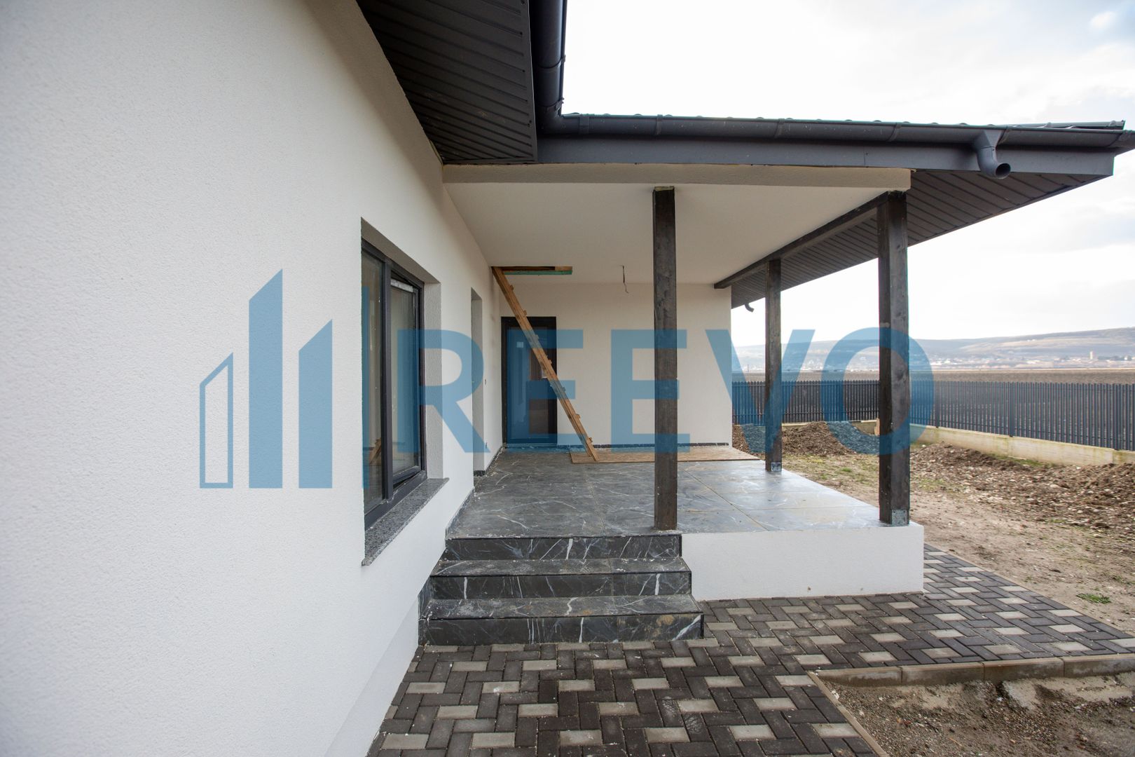 Casă/Vilă nouă de vânzare în Lilieci, Bacău - Poză 10