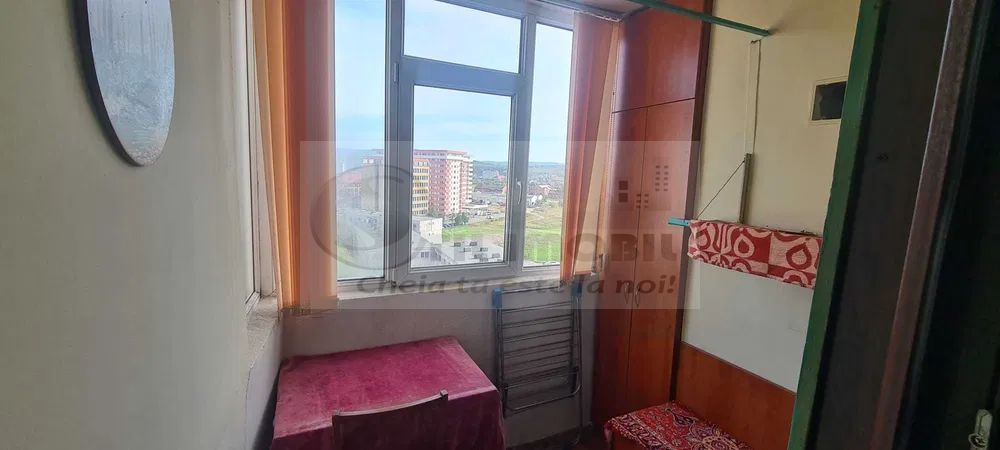 Apartament 2 camere decomandat - 52mp -Piata Nicolina - 87.000 euro ! - Poză 6