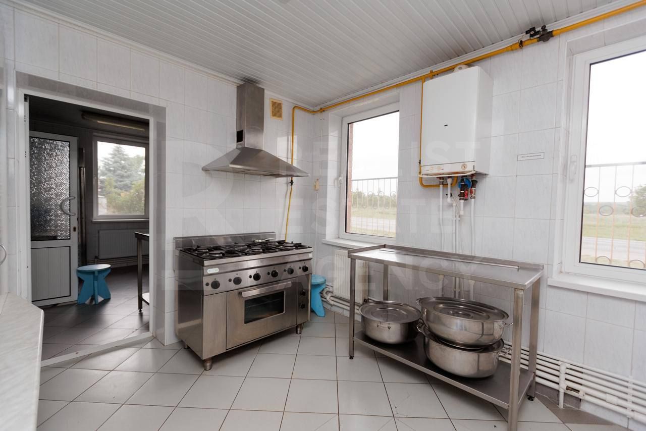 Vânzare, spațiu de producere, 1340 mp, Ungheni - Poză 14