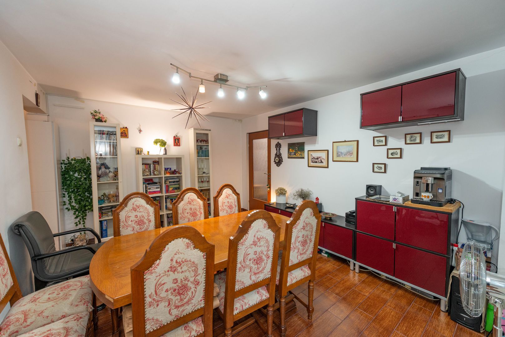 Apartament cu 3 camere, de vanzare,  58,3 mp, parter, in zona Titan - Poză 11