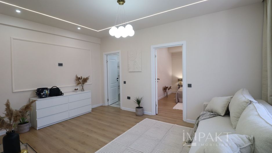 Apartament cu 2 camere,  ultrafinisat, zona Semicenrala! - Poză 3