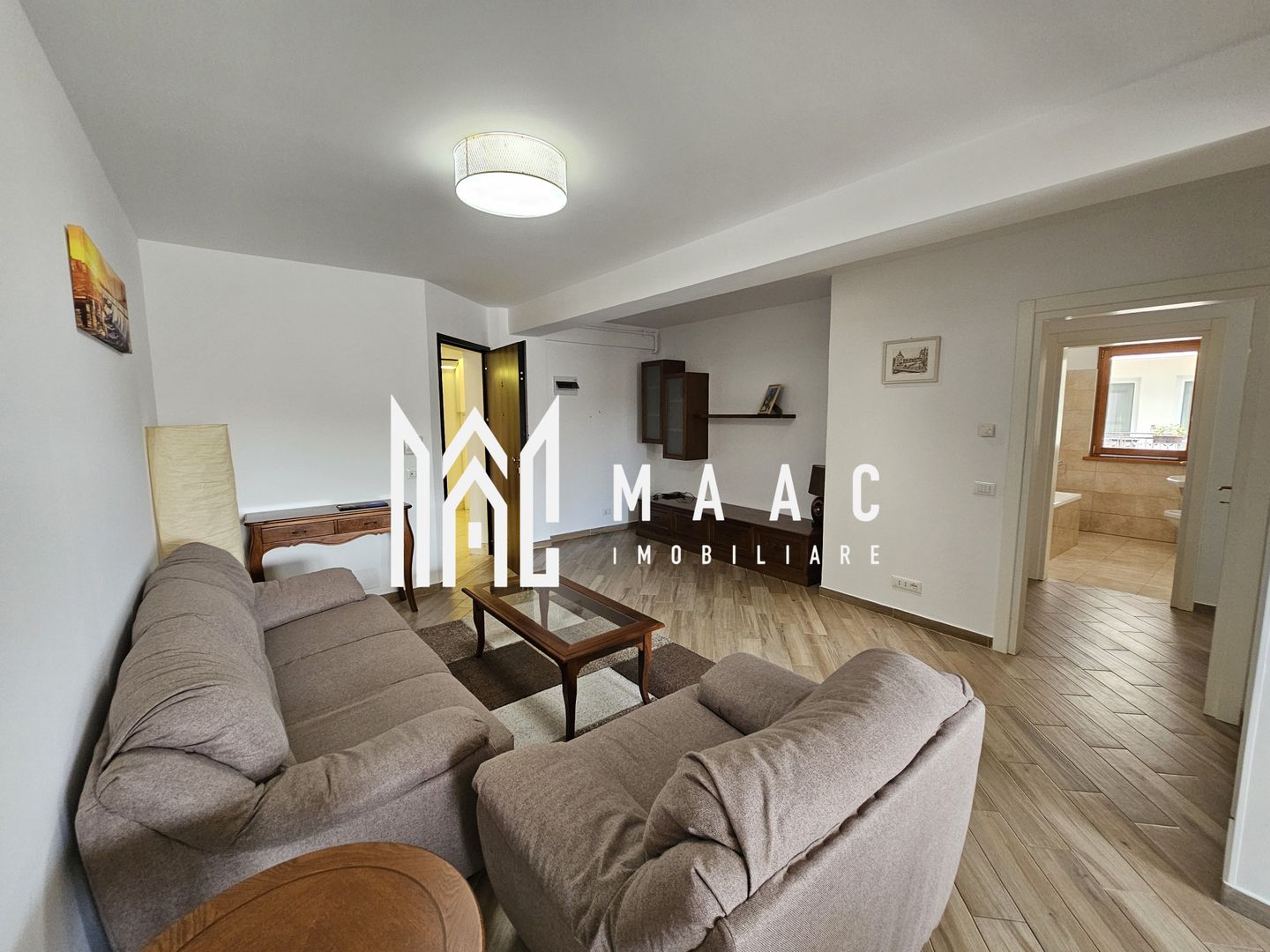 Apartament 3 camere | Etaj 2 | Lift | Calea Dumbravii - Poză 1