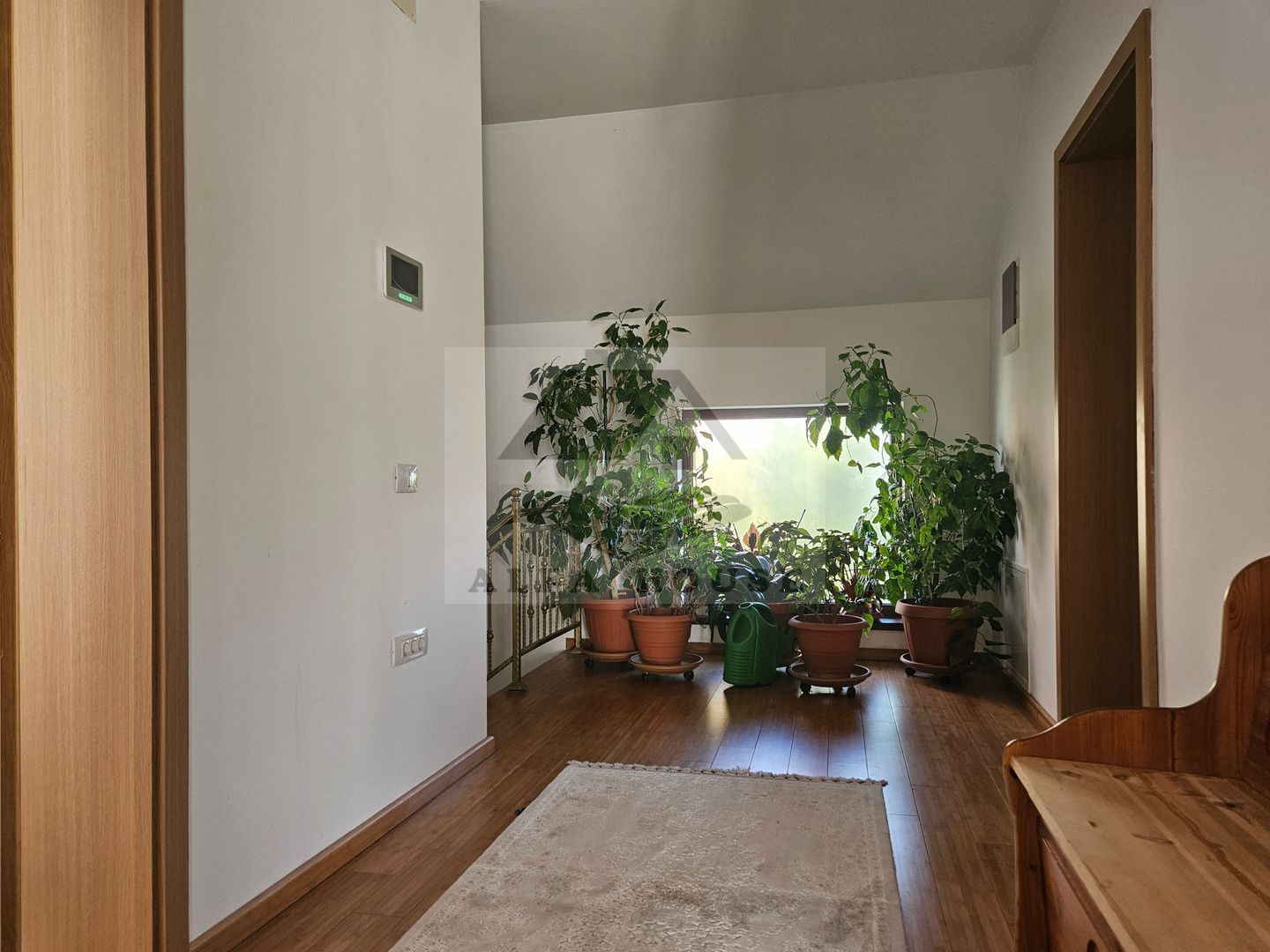 Casă individuala cu 5 camere, 270 mp, Tractorul - zona Coresi - Poză 18