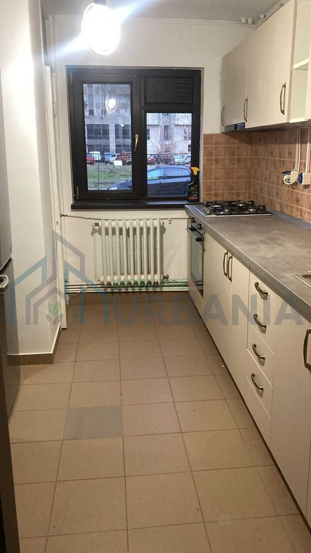 Apartament 3 camere de închiriat în Iași, zonă ultracentrală, lângă Hala Centrală și Palas - Poză 4