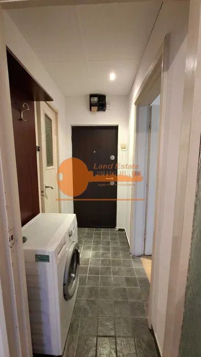 2 Camere la 10 minute de Metrou Apărătorii Patriei - Poză 4