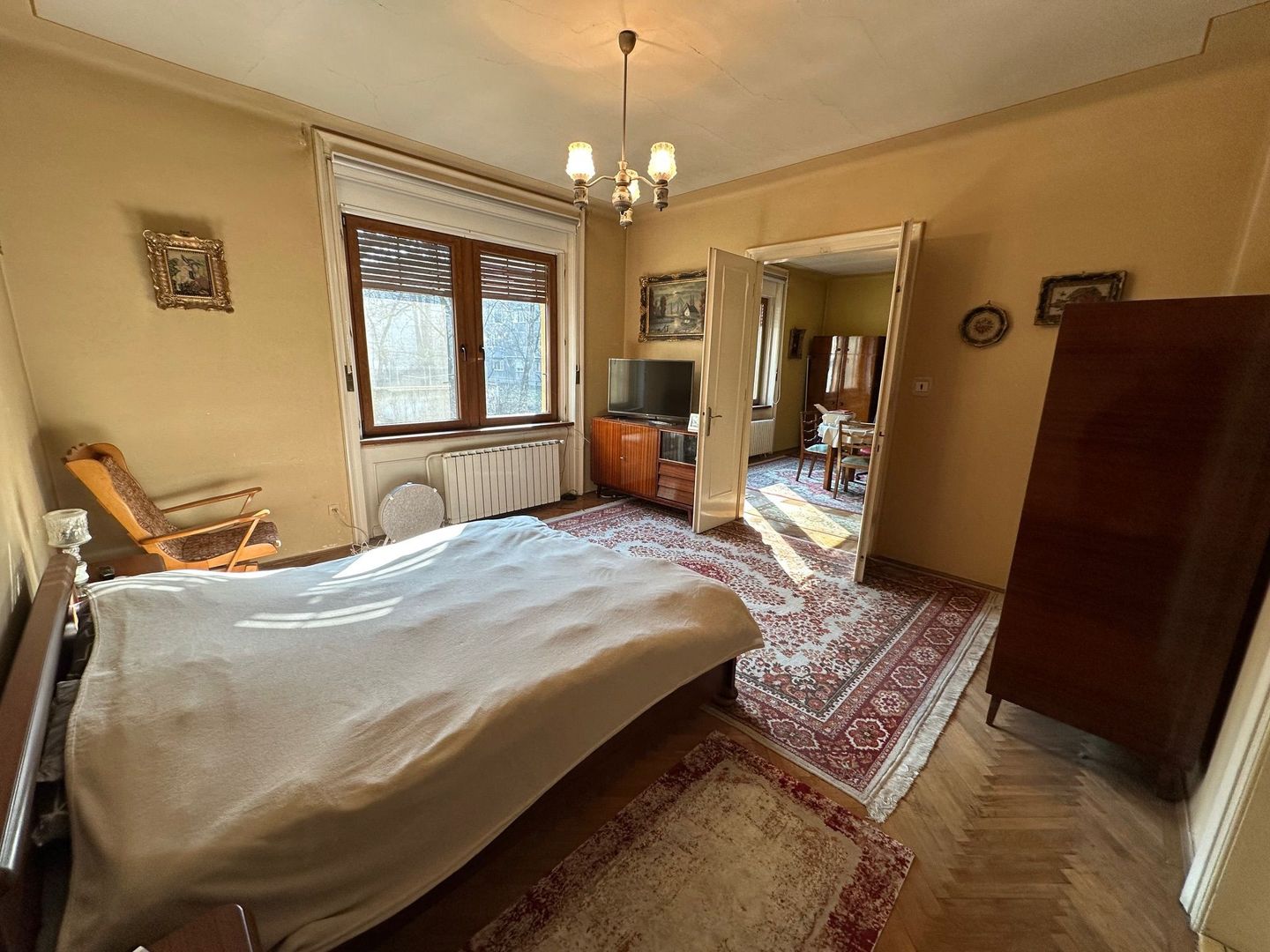 Casa in zona CENTRALA -  Take Ionescu - Poză 13