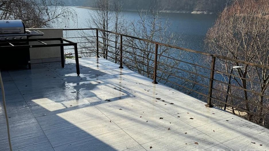 Casa de vacanta pe malul Lacului Tarnita, 650 m2 teren - Poză 14