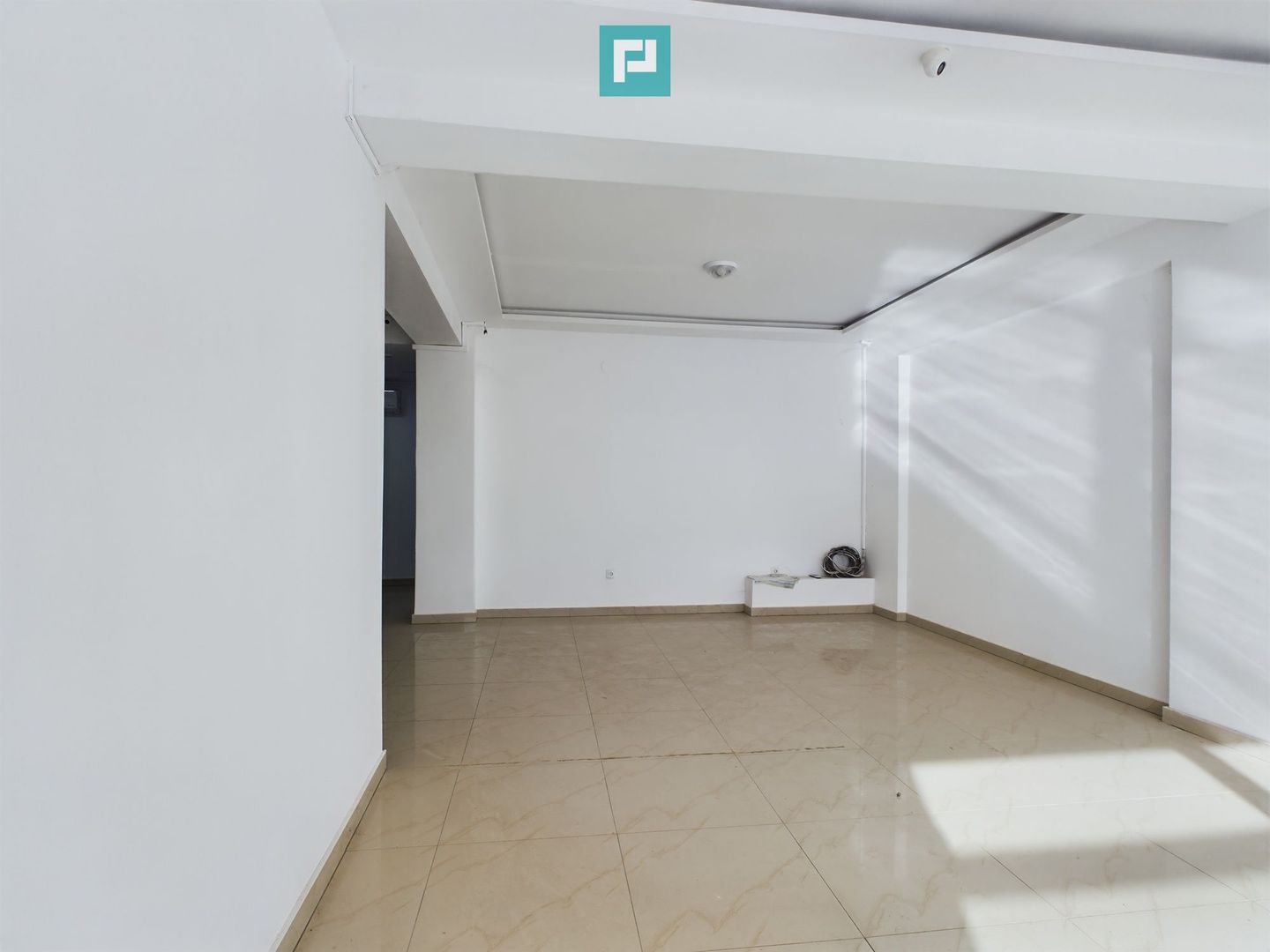 Spatiu comercial 70 mp - Poză 7