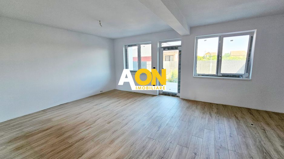 1/3 Triplex, 4 camere, pivnita, 300 mp teren, predare la cheie, Cetate - Poză 3