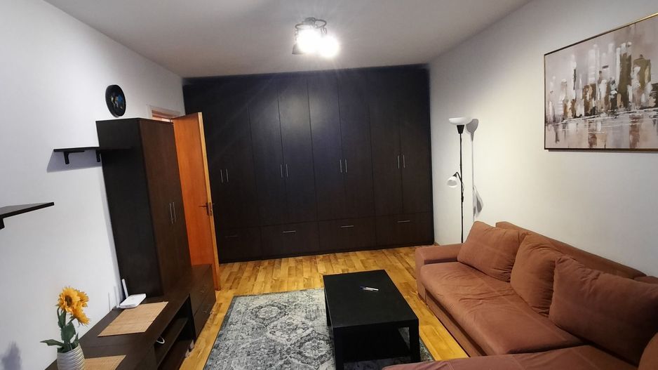 Apartament 2 camere decomandat, balcon 9 mp, 5 min metrou Titan - Poză 1