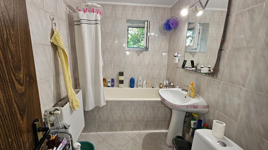 Inchiriez apartament cu 2 camere, Ultracentral - Poză 4
