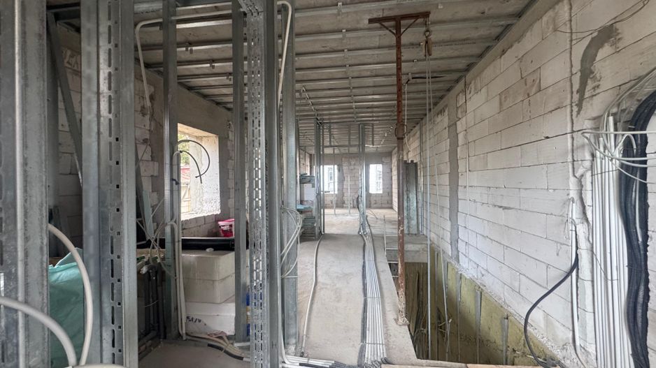 Vila solidă cu potential mutiplu 5 camere + teren || Piața Romană–Polonă - Poză 3