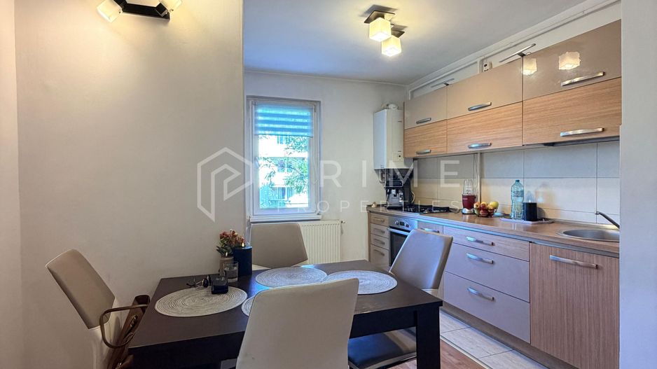3 Camere, Et. 2, Decomandat, 2 băi, Mobilat complet- zona Tudor - Poză 2