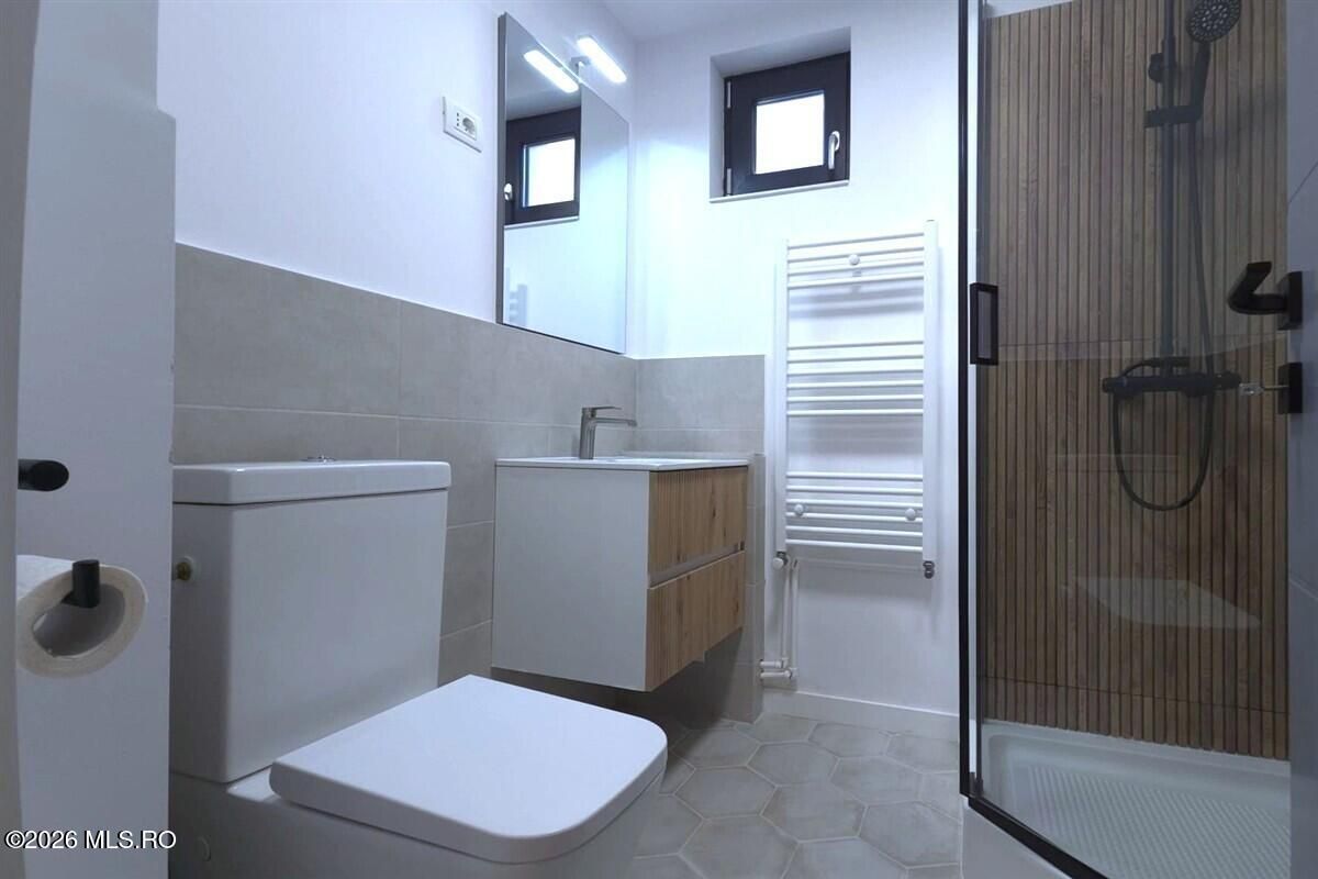 Centru - Bd Tomis 76, apartament cu 2 camere plus garsoniera separata! - Poză 20