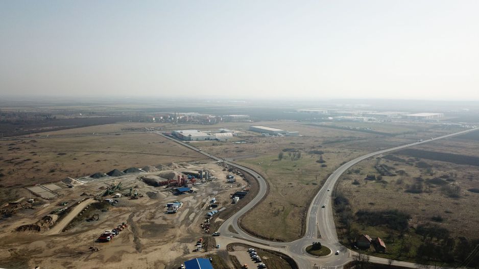 TEREN INDUSTRIAL, SERVICII, PRODUCTIE SI DEPOZITARE - Poză 1