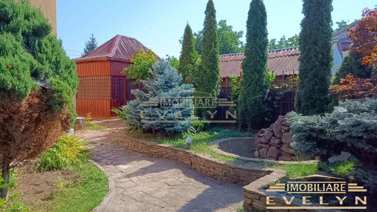 De vanzare spatiu comercial + locuinta + teren, zona Restaurant Tex ( Capat 1 ), pret 265.000 euro! - Poză 1