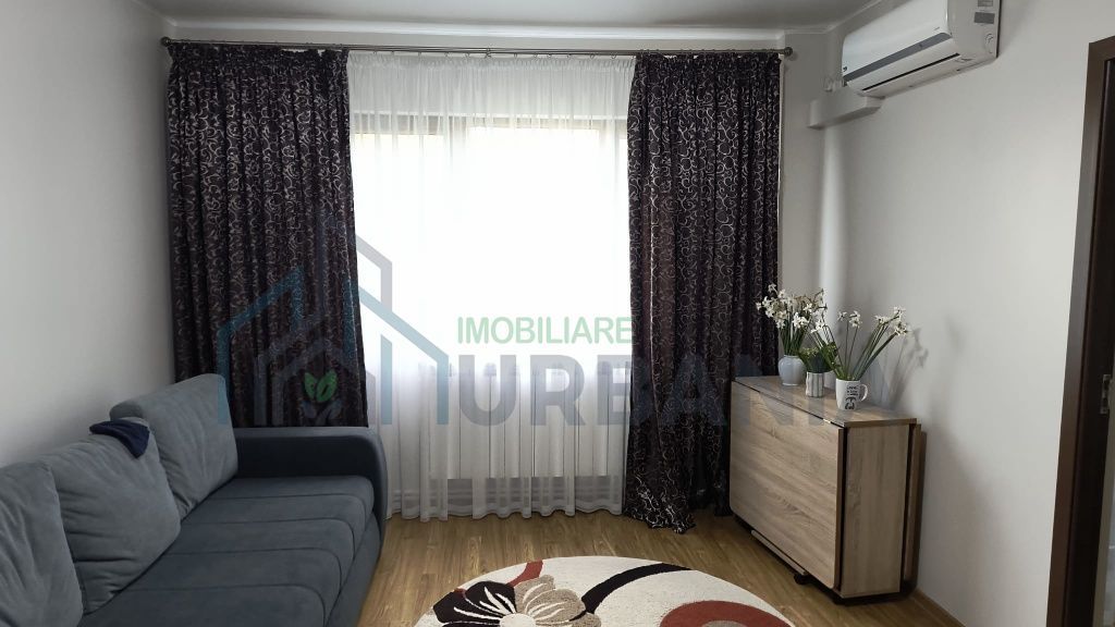 Apartament 3 camere, zona Cantemir-Podu Ros, Iasi – renovat complet, mobilat si utilat - Poză 4