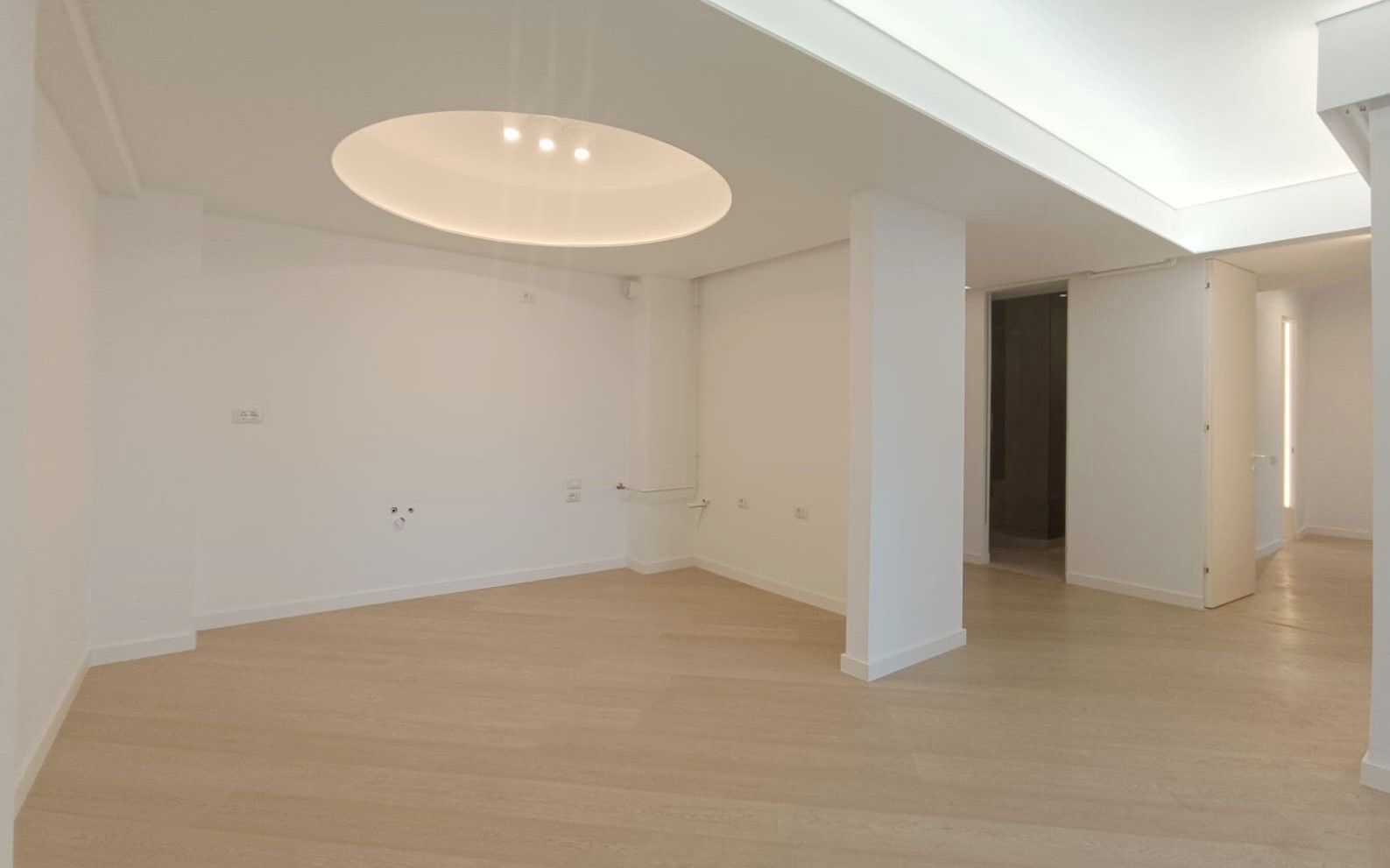 Apartament 3 camere NOU NEFOLOSIT Cortina NORTH - Poză 5