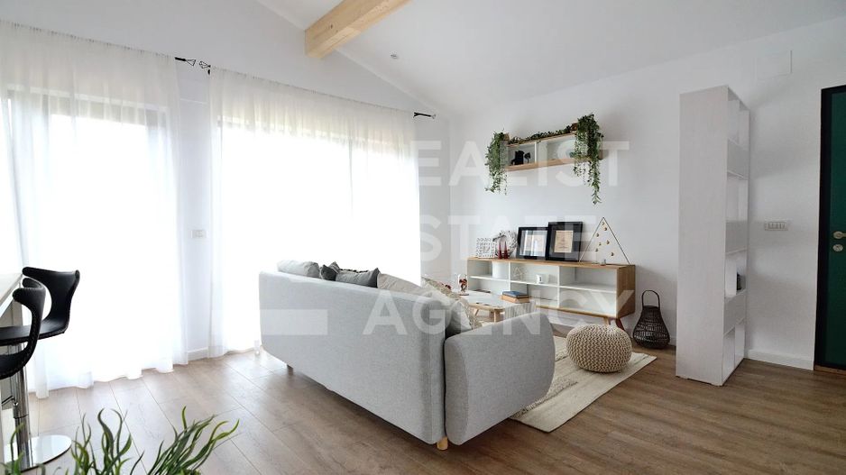 Casă pe malul lacului Snagov - Poză 5