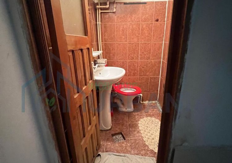 Garsoniera zona Bularga 900 lei - Poză 7