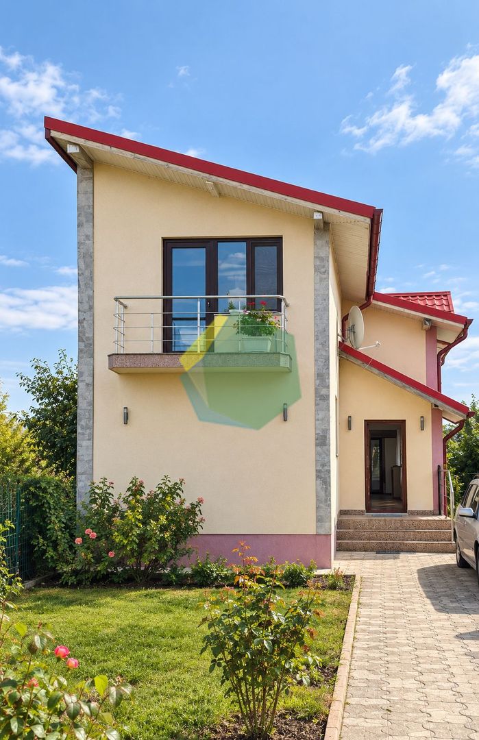 CASĂ CU 6 CAMERE ÎN COPĂCENI | 238 MP UTILI SI CURTE GENEROASĂ - Poză 1