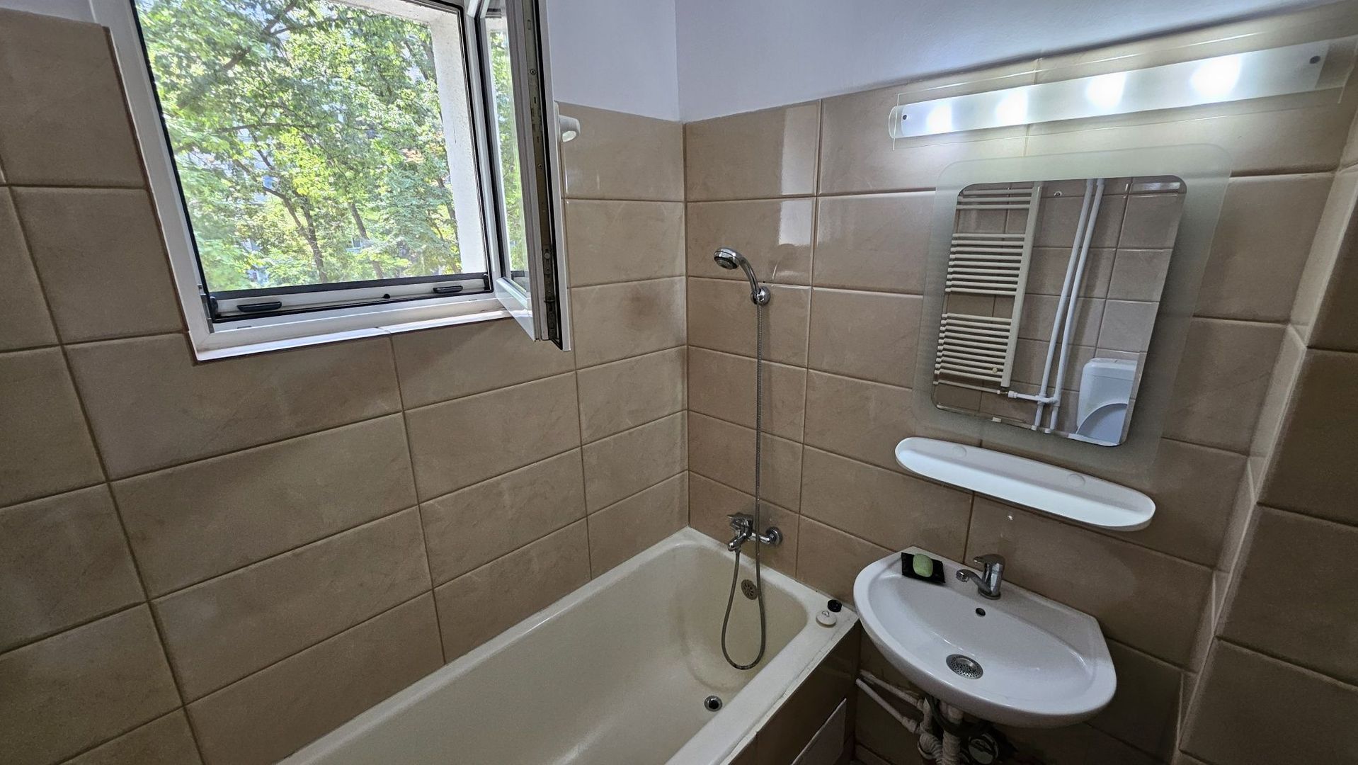 Apartamnent 3 camere, metrou Titan-Bdul Nicolae Grigorescu, Parc Ior - Poză 8