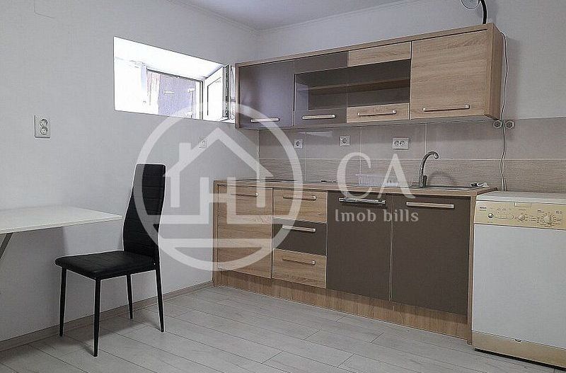 Apartament cu o camera de vanzare Ultracentral Oradea - Poză 2