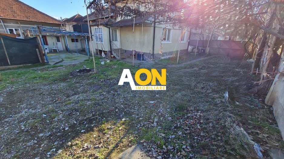 Casa 4 camere, 93 mp Construit, Teren 468 mp, Zona Cetate - Poză 2