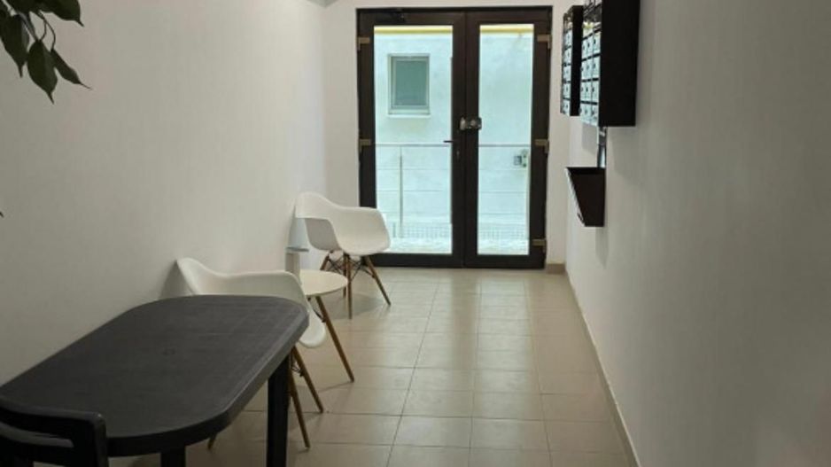 Apartament 2 cam. de vanzare 61mp + terasa 15 mp la 30 m de plaja - Mamaia Nord - Poză 20