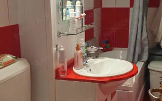 Apartament cu 2 camere - Poză 4