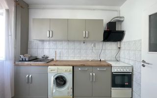 Apartament 3 camere de închiriat | Etajul 3 | Zona Semicentrala - Poză 12