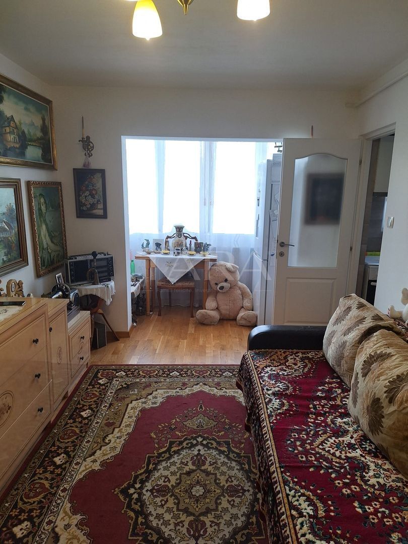 Vânzare garsoniera în zona Iris - Poză 2