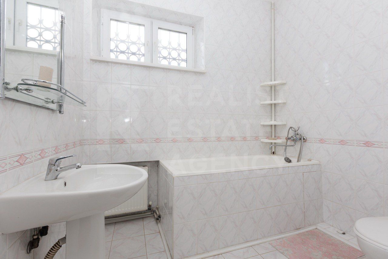 Vânzare, casă 3 nivele , str. Sihastrului, Codru - Poză 16