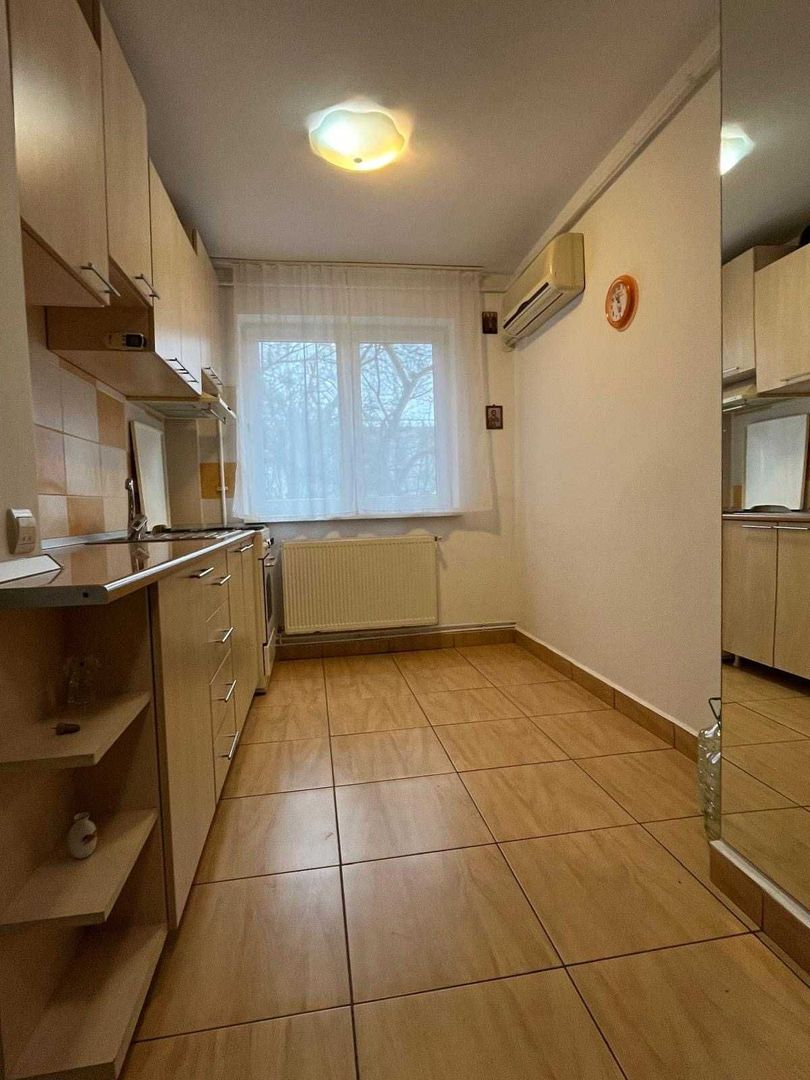 Apartament 3 camere,  Ultracentral - Poză 3