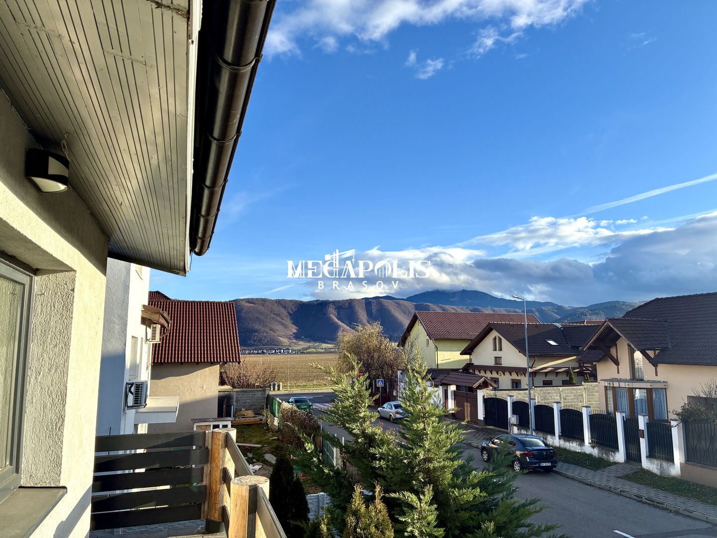 Casă / Ghimbav / 4 camere / Curte privată / Terasă - Poză 24