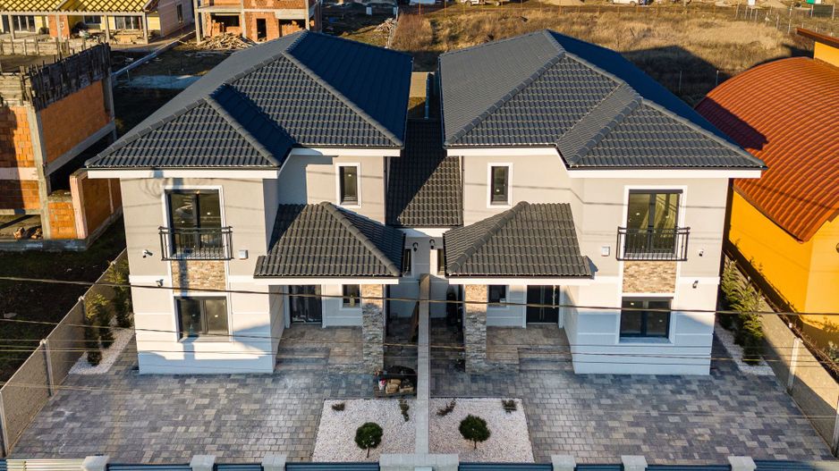 Duplex nou deosebit - despartit prin camera tehnica | Curte amenajata - Poză 8