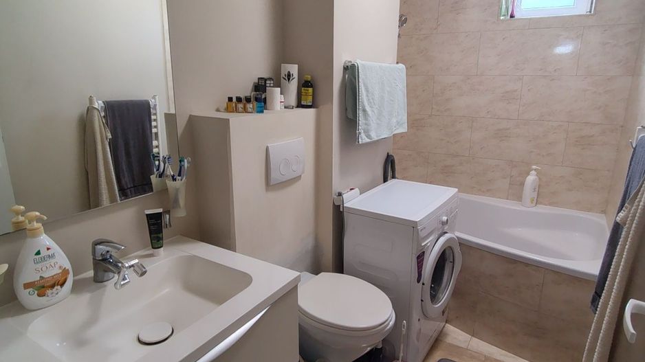 BRASADAS vinde ap 2 cam etaj 3/3 Botizului. - Poză 4